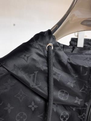 wholesale quality louis vuitton summer suit model no. 14